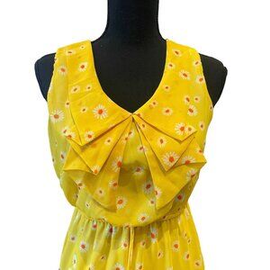 V-neck daisy print layered ruffle dress Small sleeveless garden yellow